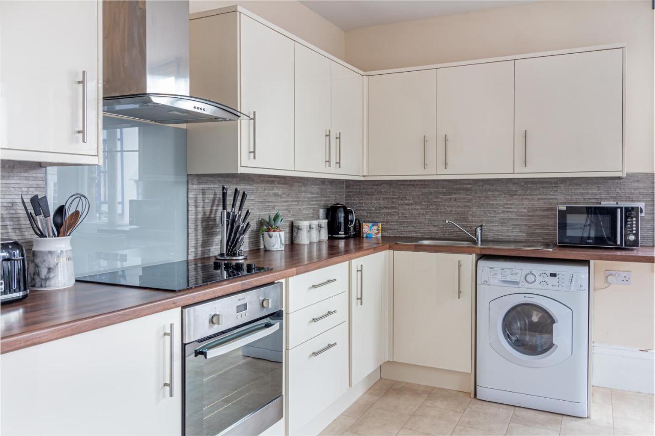 Guest Homes - Trinity Flat Worcester Eksteriør bilde