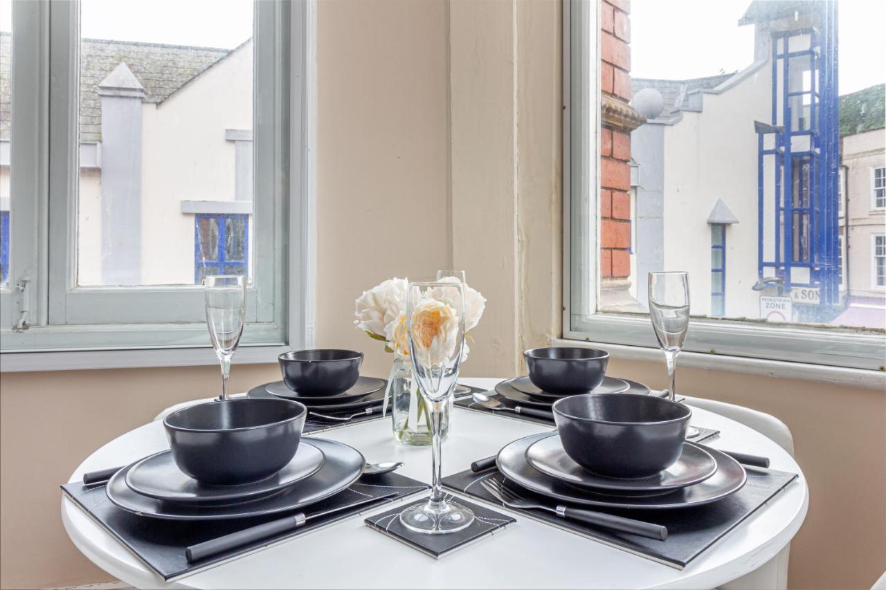 Guest Homes - Trinity Flat Worcester Eksteriør bilde