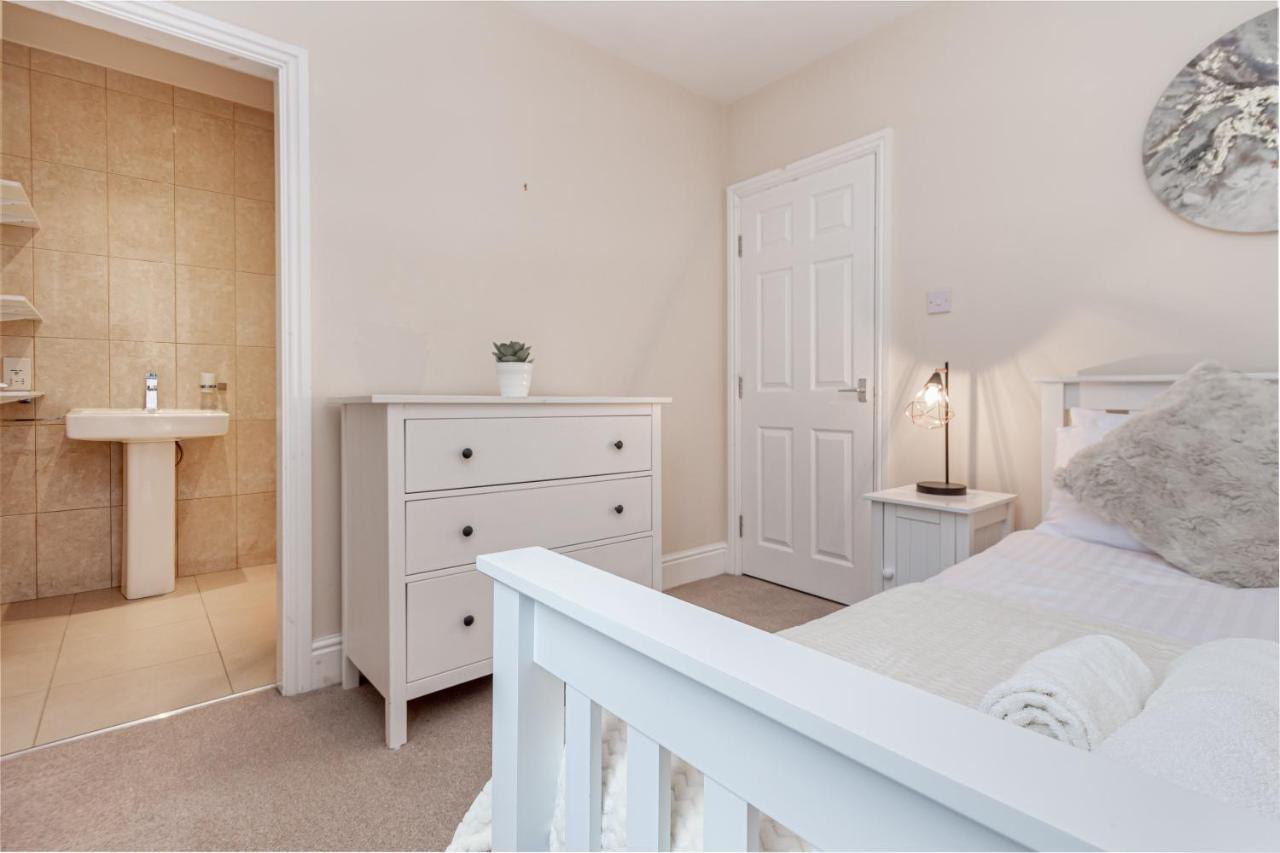 Guest Homes - Trinity Flat Worcester Eksteriør bilde
